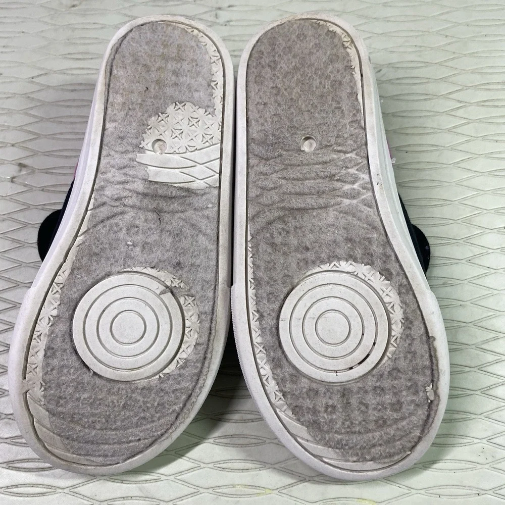 Minnie Mouse Little Girl's Pink Canvas Shoes Sneakers-Sz. 11-Fair Cond. See pics